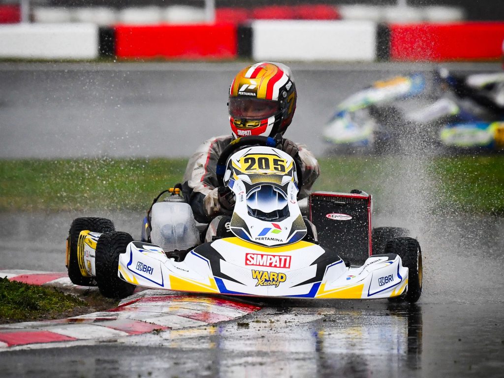 Qarrar Firhand foto dari depan